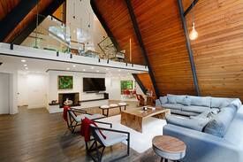 Hunter Villa | Wanderlust Catskills near base of Hunter Mountain