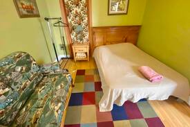 South Philadelphia House | Hip South Philly Gem 4, Mins from Train/Everywhere