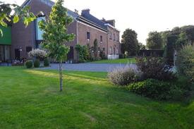 Lontzen House | 2 chambres dans un cadre verdoyant