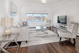 Weehawken Apartment | Spectacular Skyline Views 15 Min to Times Square
