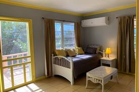 Great Exuma Apartment | TURTLES NEST BAHAMAS - Sand Dollar Studio