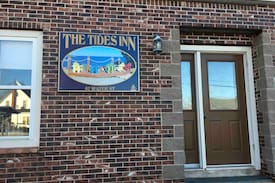 Pugwash Apartment | Tides Inn - Seashell Cottage