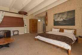 Walvis Bay House | Burning Shore Luxury Lodge