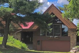 Lafayette County Cabin | Pondering Pines Cabin: A Breath of fresh air!