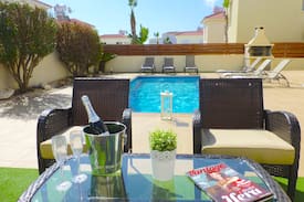 Ayia Napa House | Nissi Golden Sands (Villa 16)Free WiFi