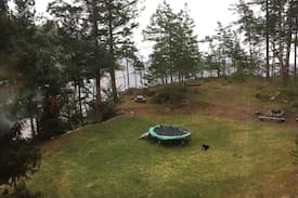 Cortes Island Other | Rainbow's End - Sleeping Cabin