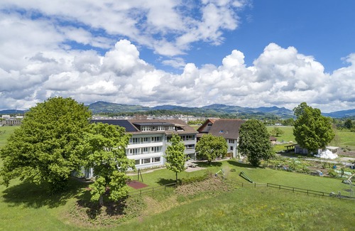 Jona Hotel | Rapperswil-Jona Youth Hostel