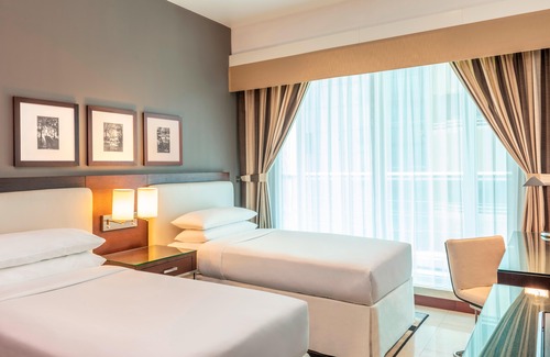 Trade Center Hotel | Four Points by Sheraton Sheikh Zayed Road, Dubai