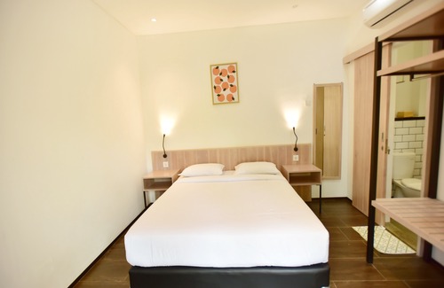 Purbayani Hotel | Negla Beach Villa