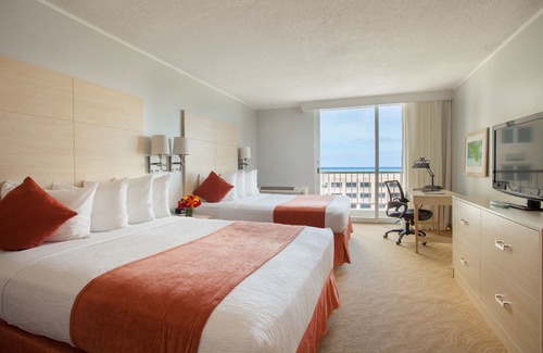Condado Hotel | Best Western Plus Condado Palm Inn & Suites