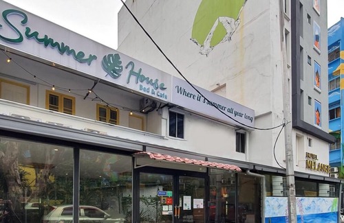 Bukit Bintang Hotel | Summer House Bed & Cafe
