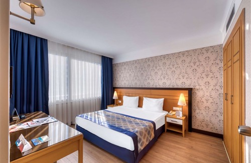 Liman Mahallesi Hotel | Porto Bello Hotel Resort & Spa