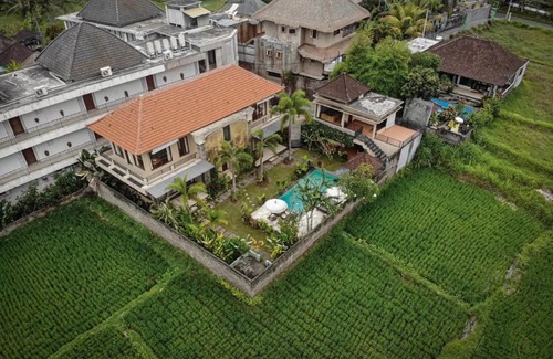 Melayang Hotel | Nang ADE Villa Bali
