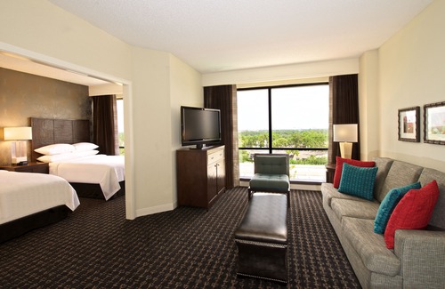 Palm Beach Gardens Hotel | Embassy Suites by Hilton Palm Beach Gardens PGA Boulevard