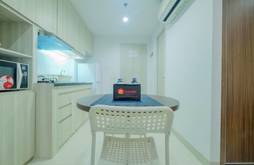 Cikarang Hotel | Trendy and Spacious Studio Azalea Suites Apartment