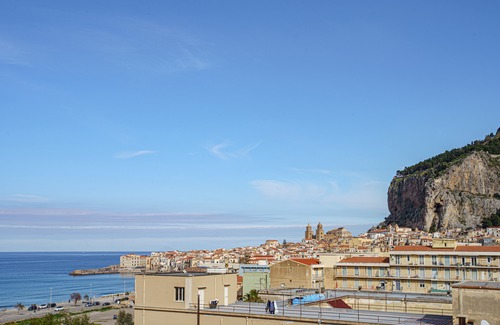 Cefalu Hotel | Seaview Rooms in The City Center - Double Room