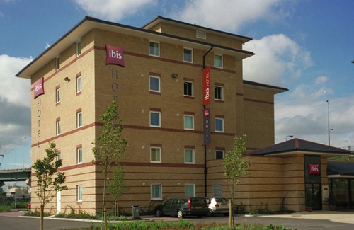 West Thurrock Hotel | Ibis London Thurrock M25