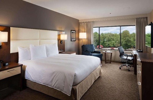 Williamsburg Hotel | Doubletree by Hilton Hotel Williamsburg