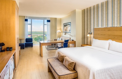 Downtown Cancun Hotel | Four Points by Sheraton Cancun Centro