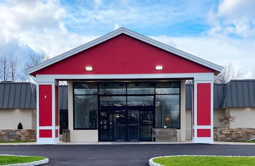 Windsor Locks Hotel | Ramada by Wyndham Windsor Locks