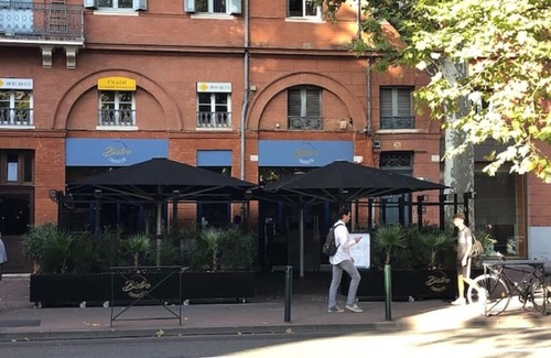 Les Chalets - Saint-Aubin - Saint-Etienne Hotel | Hotel Victor Hugo