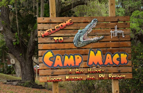 Fedhaven Hotel | Camp Mack, a Guy Harvey Lodge, Marina & RV Resort