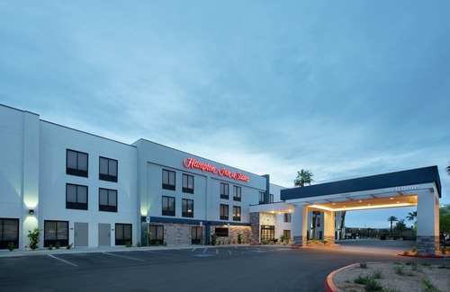 Whitney Ranch Hotel | Hampton Inn & Suites Las Vegas-Henderson