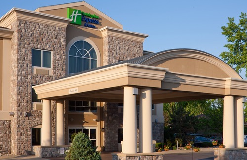 Saginaw Hotel | Holiday Inn Express Hotel & Suites Saginaw, an Ihg Hotel