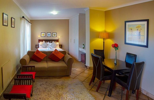 Humewood Hotel | Lalapanzi Guest Lodge