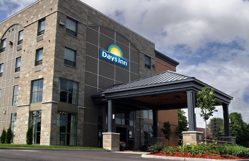 Saint-Nicolas Hotel | Days Inn by Wyndham Levis