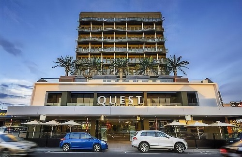Frankston Hotel | Quest Frankston on The Bay