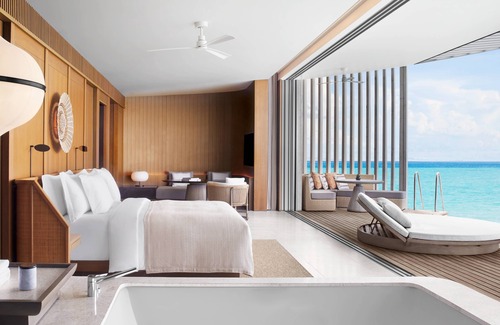 Kanifinolhu Island Hotel | The Ritz-Carlton Maldives, Fari Islands