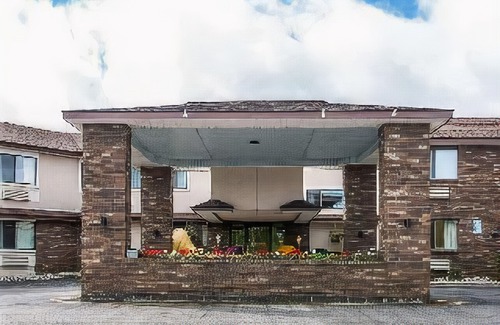 St Ignace Hotel | Quality Inn Saint Ignace