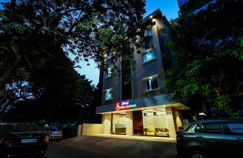 Vijayawada Hotel | Capital O 22922 Hotel Siddartha Grand