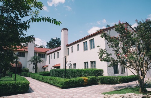 Wakulla Springs Hotel | The Lodge at Wakulla Springs