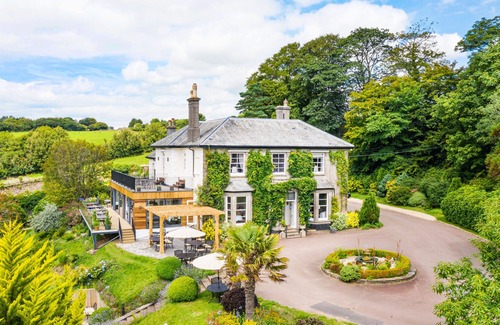 Gulworthy Hotel | The Horn of Plenty