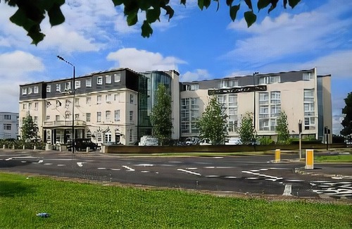 Waddon Hotel | London Croydon Aerodrome Hotel, Signature Collection Hotel by Best Western