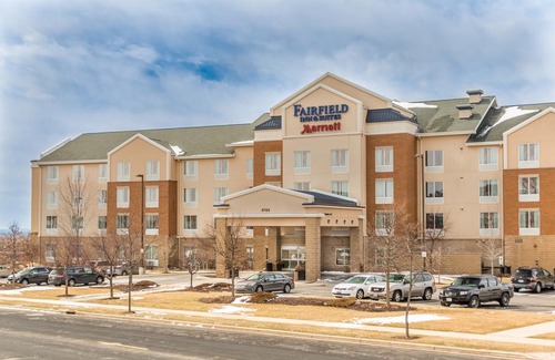 Madison Hotel | Fairfield Inn and Suites by Marriott Madison East