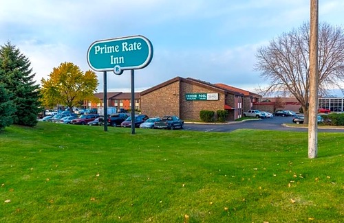 Burnsville Hotel | Prime Rate Inn
