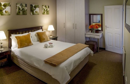 Humewood Hotel | Lalapanzi Guest Lodge