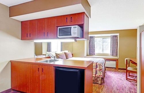 Norcross Hotel | Microtel Inn & Suites by Wyndham Norcross
