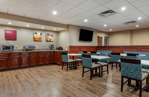 Auburn Hills Hotel | Comfort Suites Auburn Hills