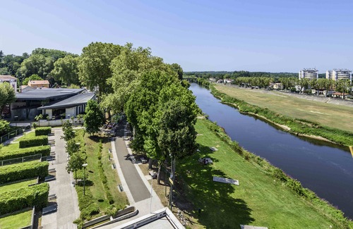 Dax Hotel | Ibis Styles Dax Miradour