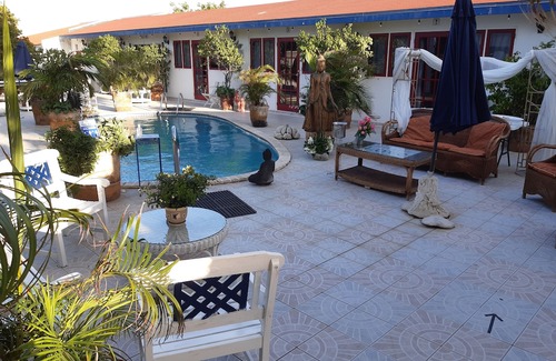 Ponton Hotel | Palmita Hostel