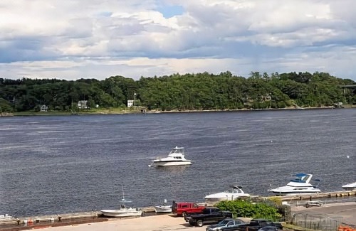 Bath Hotel | Hampton Inn Bath - Brunswick Area , ME