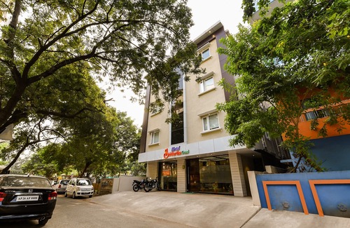 Vijayawada Hotel | Capital O 22922 Hotel Siddartha Grand