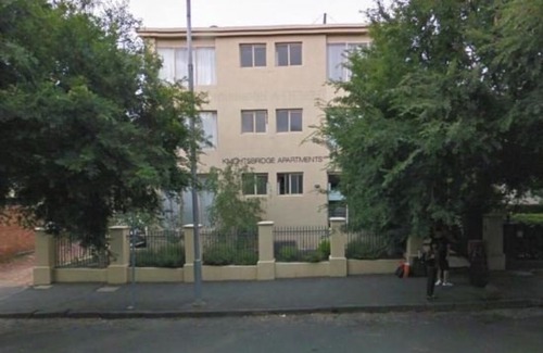 East Melbourne Hotel | Knightsbridge Apartments Melbourne