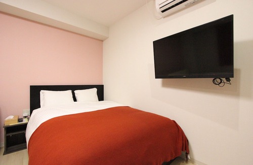 Kita Ward Hotel | Regalia Inn