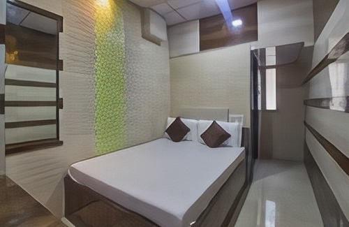 Mumbai Central Hotel | Plaza Guest House