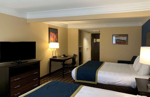 Oakdale Hotel | Comfort Inn Saint Paul East